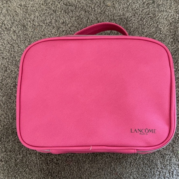 New Lancome Zippered Makeup Cosmetic Bag 10*8*3 sz - Picture 2 of 3